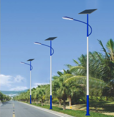 杂多太阳能路灯.jpg