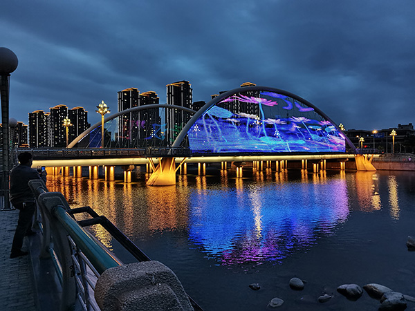 1742970194152440.jpg 杂多河道亮化.jpg