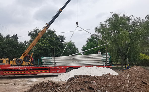 杂多智慧路灯：提升城市管理效率的创新解决方案