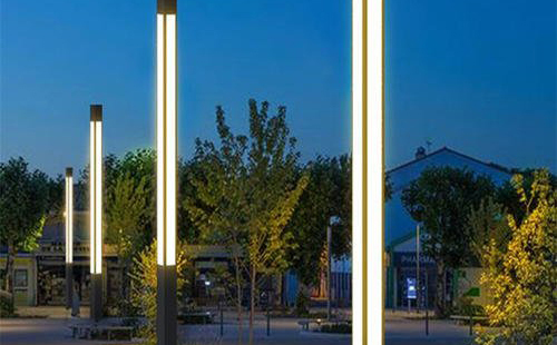 太阳能杂多景观灯定制常见问题与解决方案