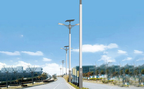 杂多太阳能路灯前半夜亮后半夜暗的真相：控制器分时调光机制